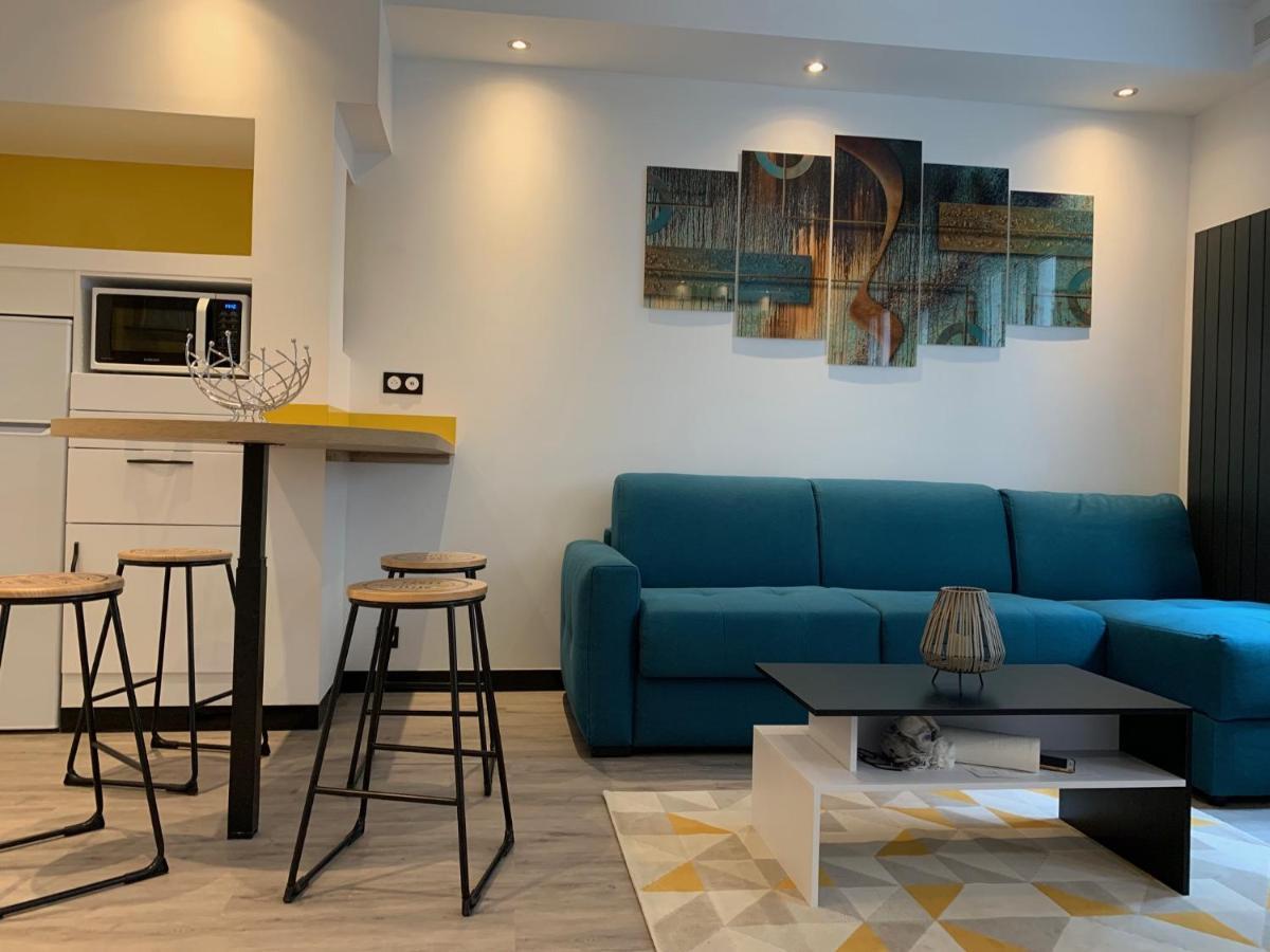Dauphine Apartment *