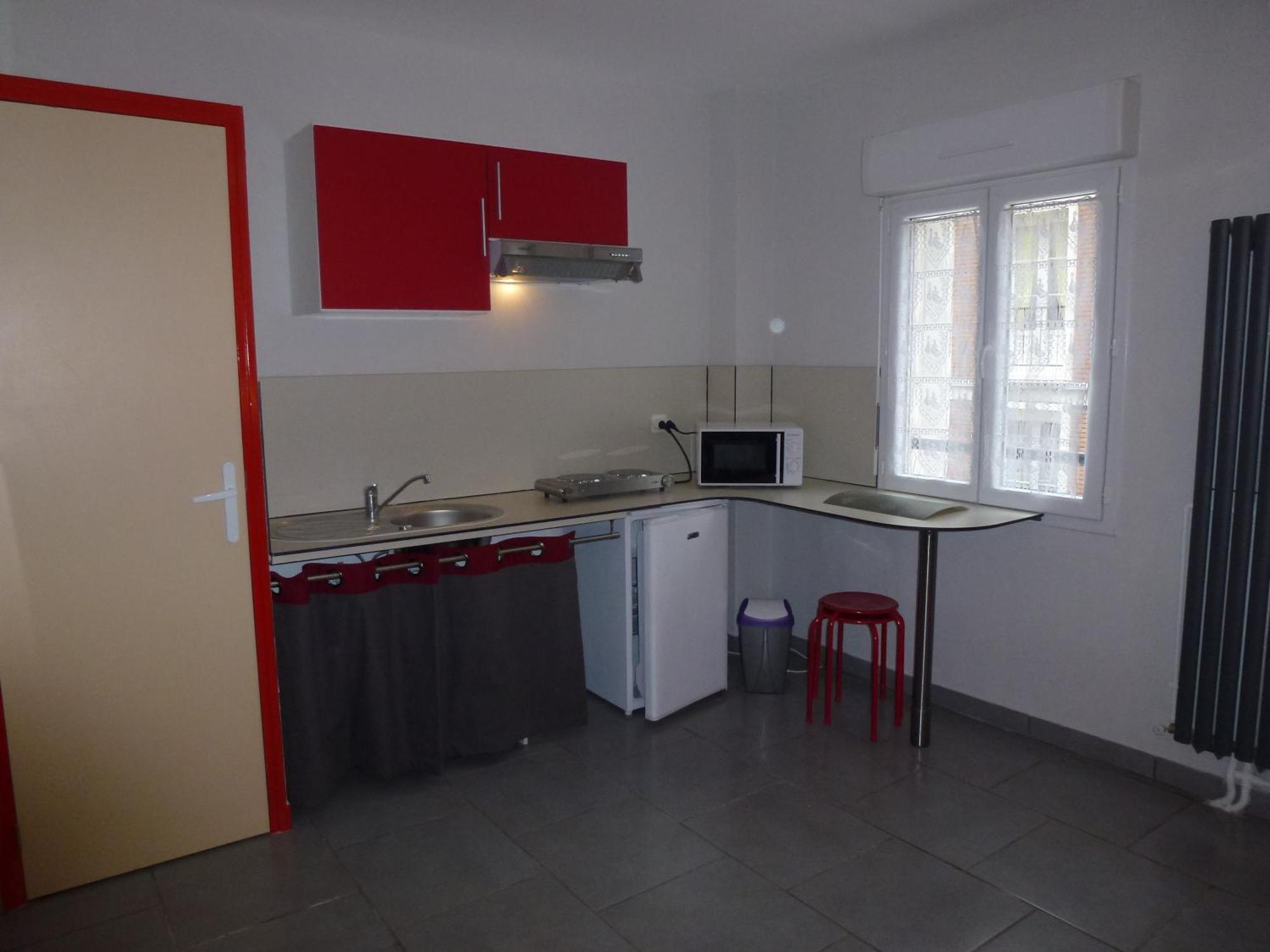 Dauphine Apartment *